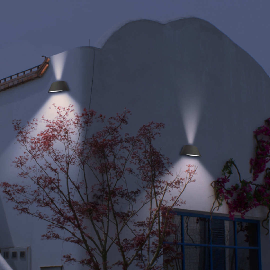 ATEN: LED Exterior Surface Mounted Curved Up/Down Wall Lights IP65