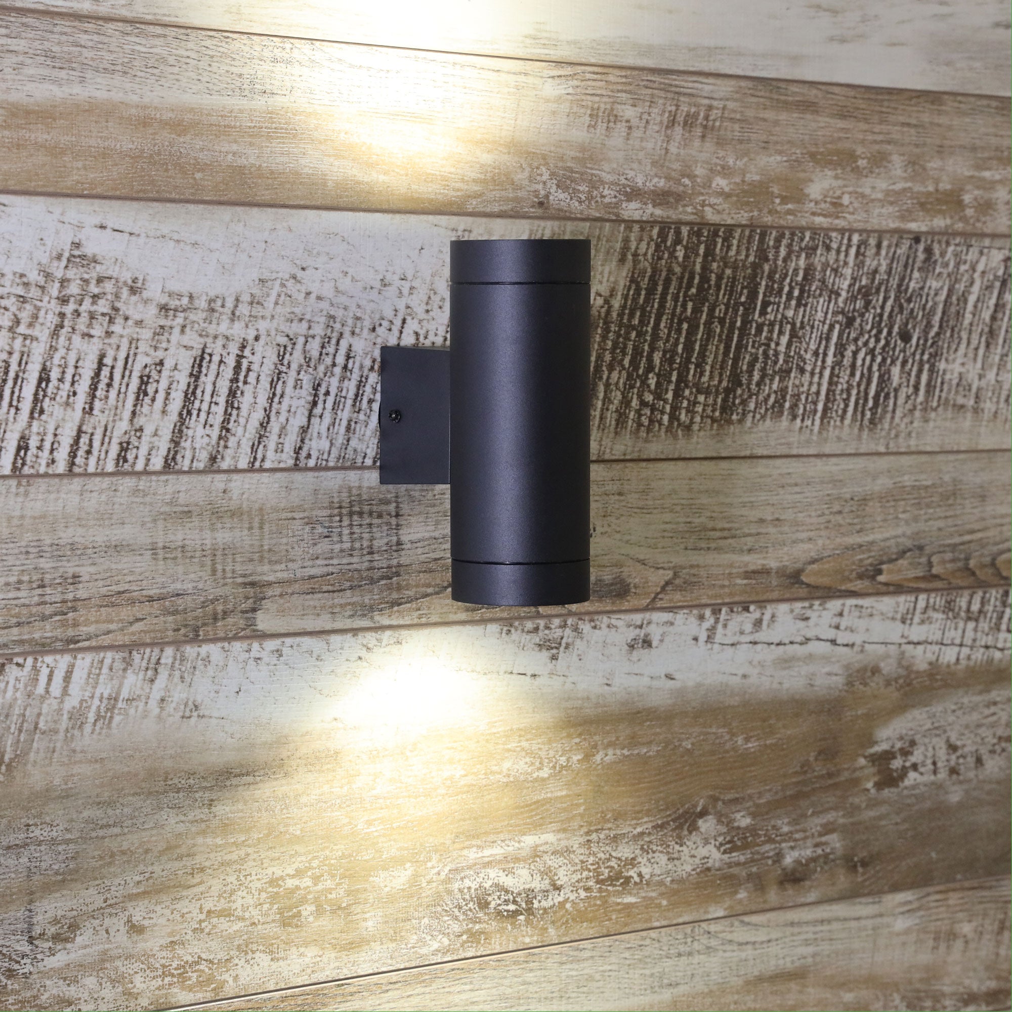 LATITUDE BLACK