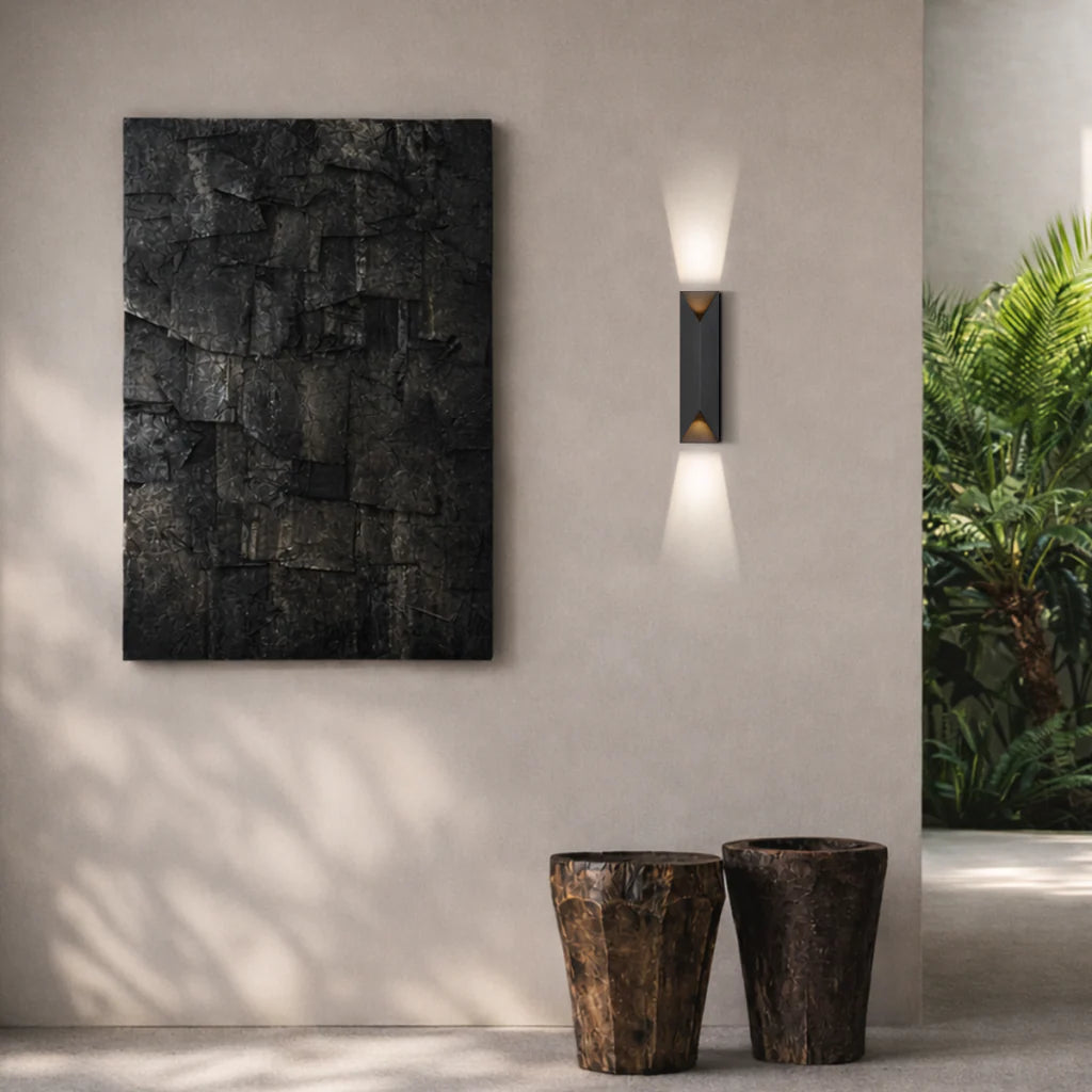 CHASKA WALL LIGHT