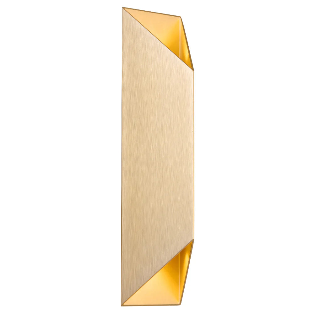 CHASKA WALL LIGHT