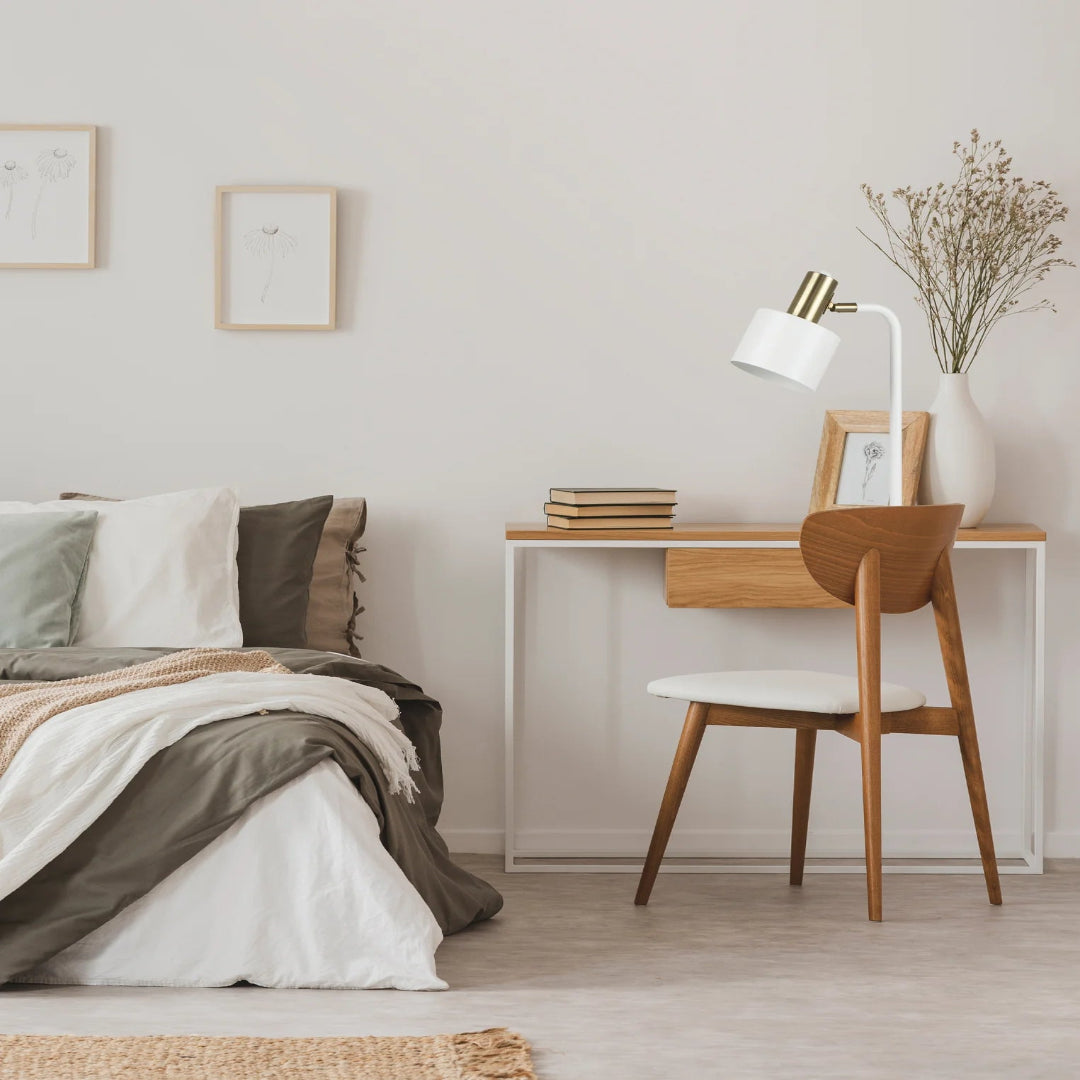 FLOTAR: Interior Cylinder Iron Shade with Antique Brass Highlight Table Lamps