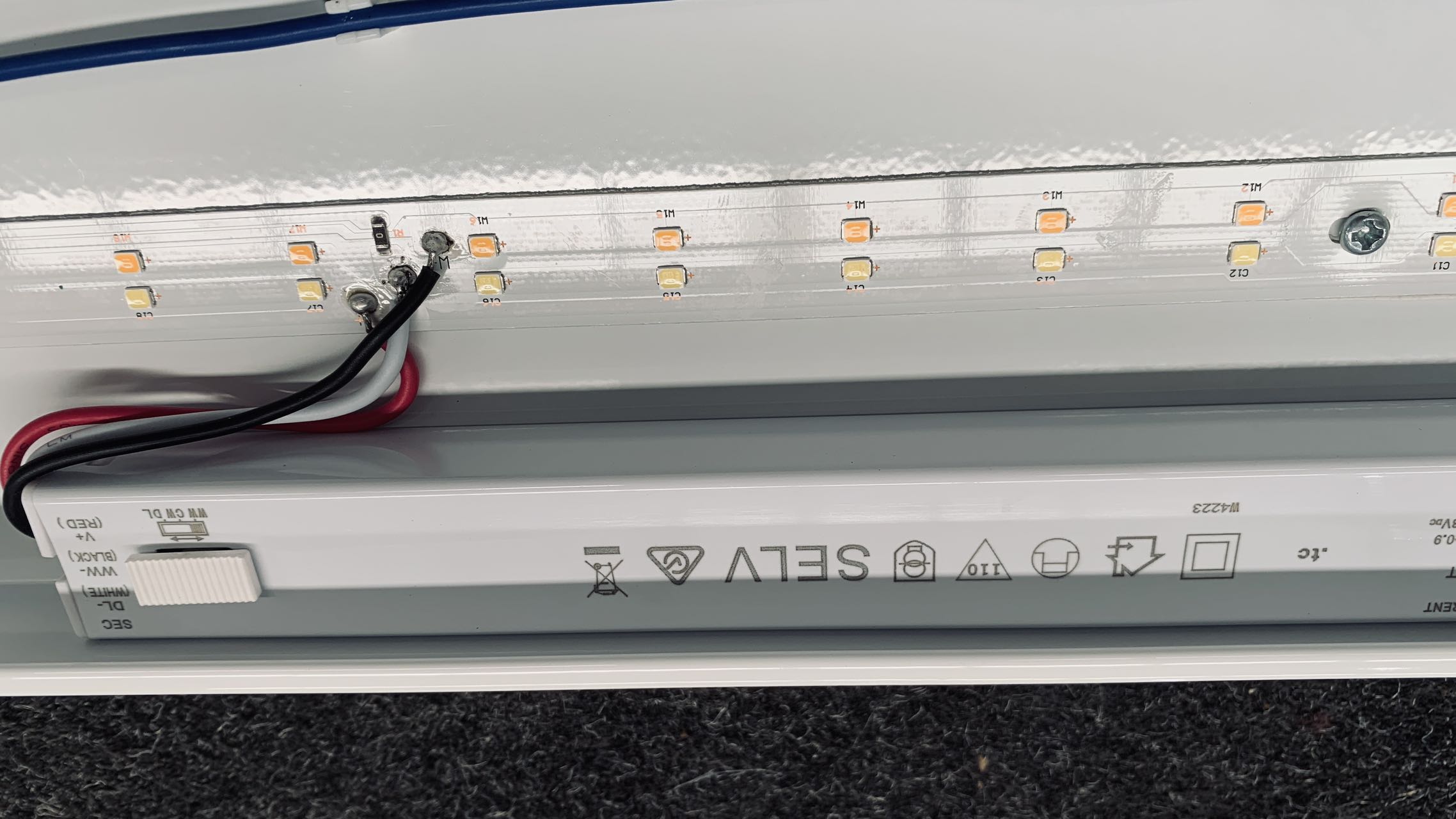 GENARO BATTEN 115CM 3CCT