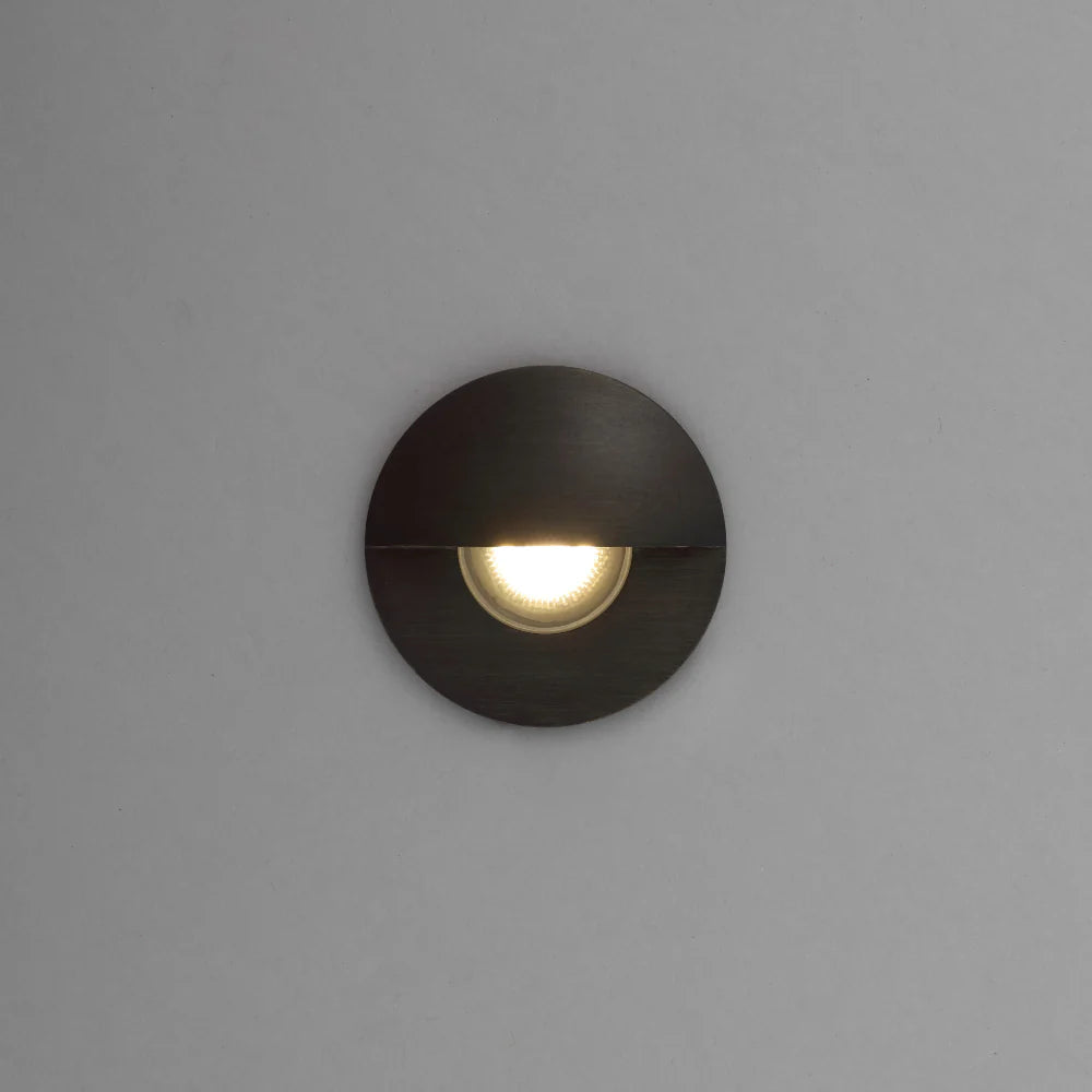 HALON BRASS STEP LIGHT