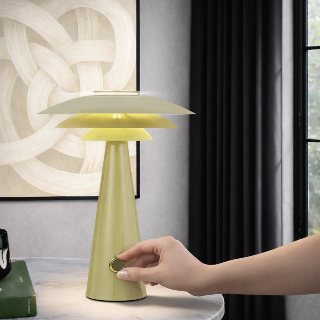 HALVIK TABLE LAMP
