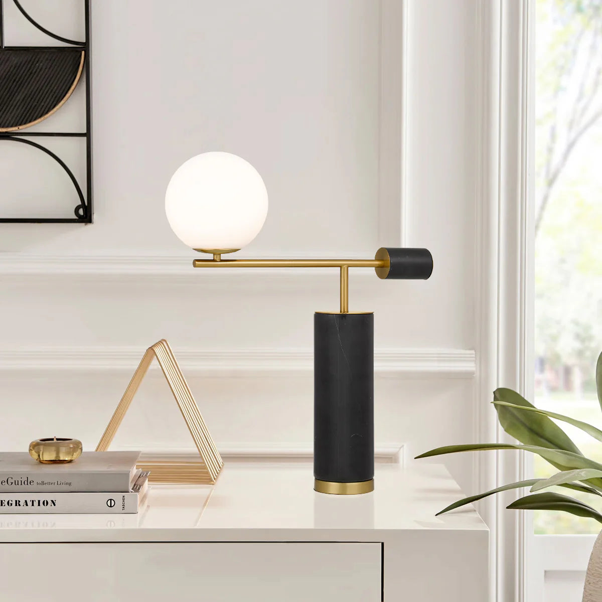 JUSTINA TABLE LAMP