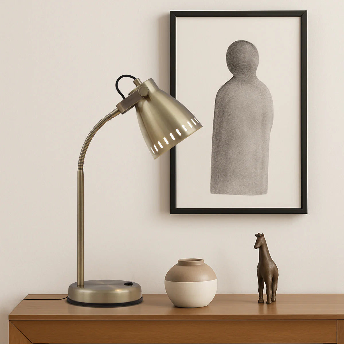 NOVA TABLE LAMP