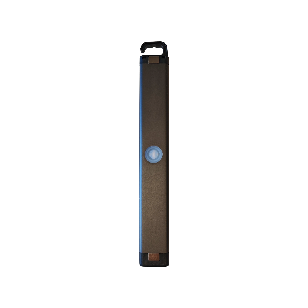 FLAT LIGHT: Rechargeable Worklight with Strong Magnetic Back