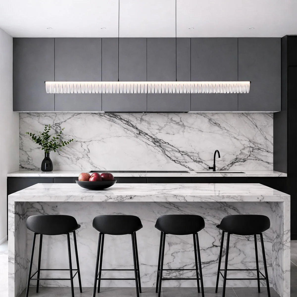 ROMAY LINEAR PENDANT LIGHT