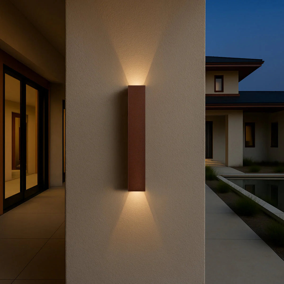 RYLAND EXTERIOR WALL LIGHT