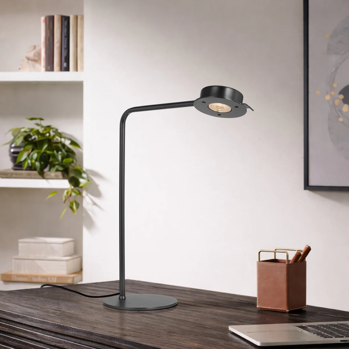 TARELL TABLE LAMP