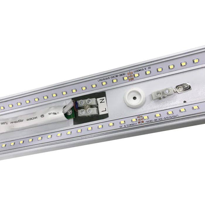 ULFB20-3CCT ELITE Tri-Colour LED Slimline 20W Batten 600mm
