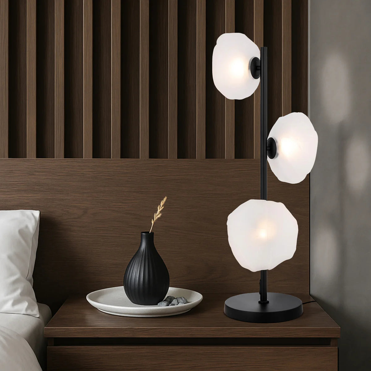 ZECCA 3 LIGHT TABLE LAMP